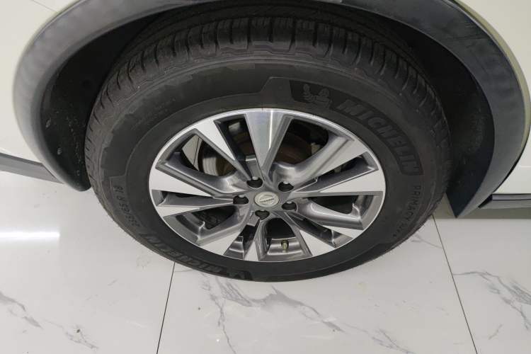 Used Nissan Murano 2015 2.5L XL Two-Wheel Drive Smart Edition Exterior 5