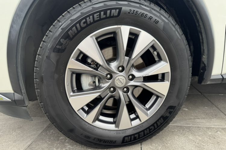 Used Nissan Murano 2015 2.5L XL Two-Wheel Drive Smart Edition Exterior 6