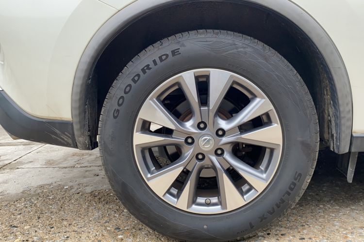 Used Nissan Murano 2015 2.5L XL Two-Wheel Drive Smart Edition Exterior 9