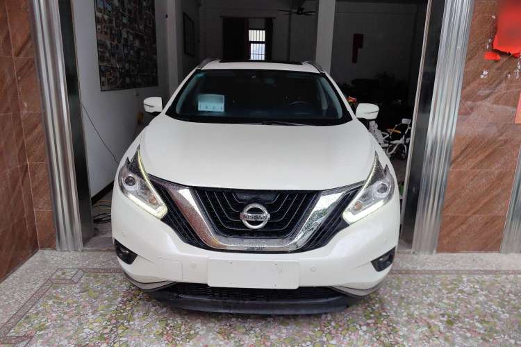 Used Nissan Murano 2015 2.5L XL Two-Wheel Drive Smart Edition Front