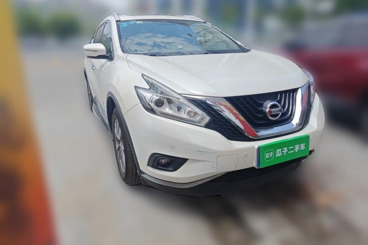 Used Nissan Murano 2015 2.5L XL Two-Wheel Drive Smart Edition Front Right 45 Deg