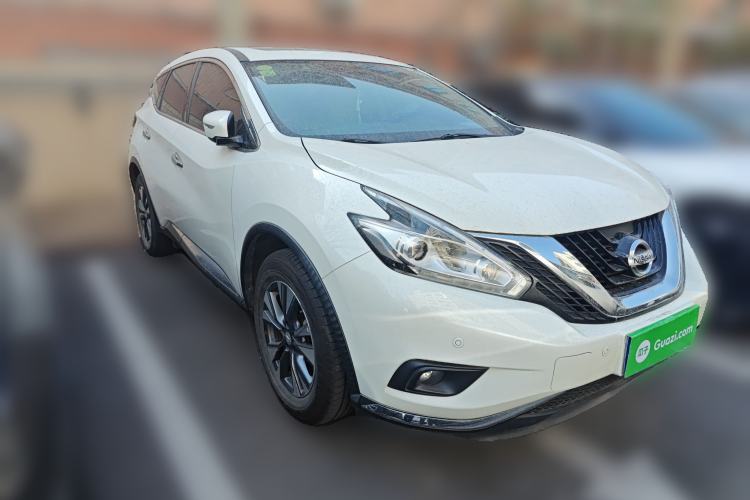 Used Nissan Murano 2015 2.5L XL Two-Wheel Drive Smart Edition Front Right 45 Deg
