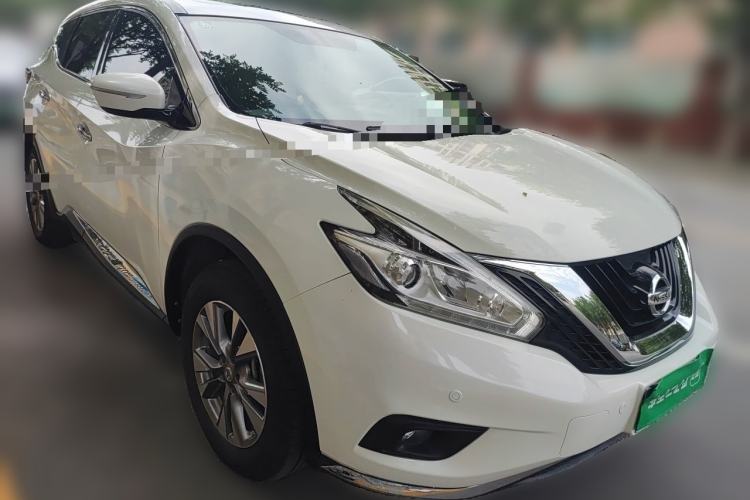 Used Nissan Murano 2015 2.5L XL Two-Wheel Drive Smart Edition Front Right 45 Deg