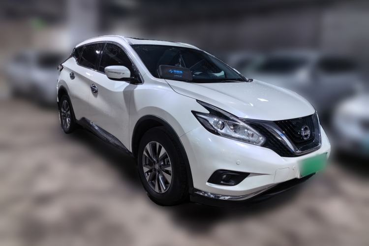 Used Nissan Murano 2015 2.5L XL Two-Wheel Drive Smart Edition Front Right 45 Deg