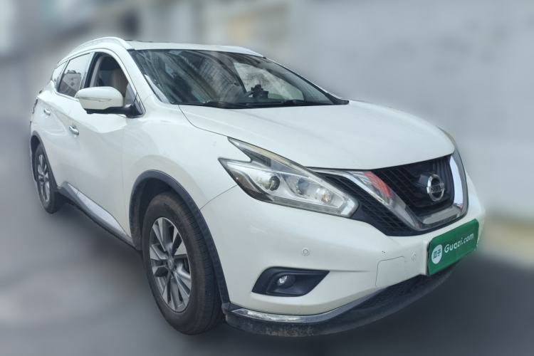 Used Nissan Murano 2015 2.5L XV RES Plus Two-Wheel-Drive Touring Edition Front Right 45 Deg