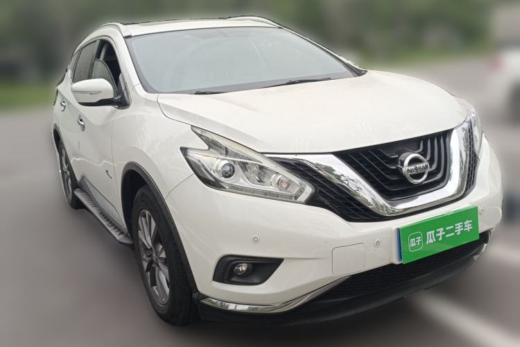 Used Nissan Murano 2015 2.5L XL Two-Wheel Drive Smart Edition Front Right 45 Deg