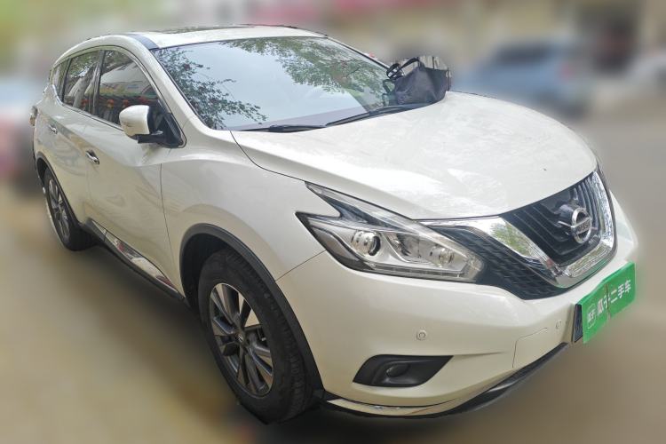 Used Nissan Murano 2015 2.5L XL Two-Wheel Drive Smart Edition Front Right 45 Deg