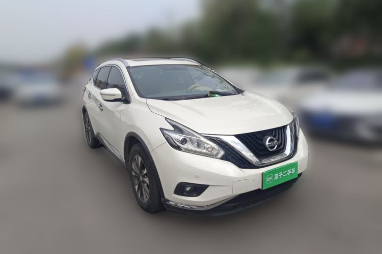 Used Nissan Murano 2015 2.5L XL Two-Wheel Drive Smart Edition Front Right 45 Deg
