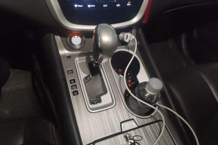 Used Nissan Murano 2015 2.5 S/C HEV XL Two-Wheel Drive Hybrid Luxury Edition Gear Lever