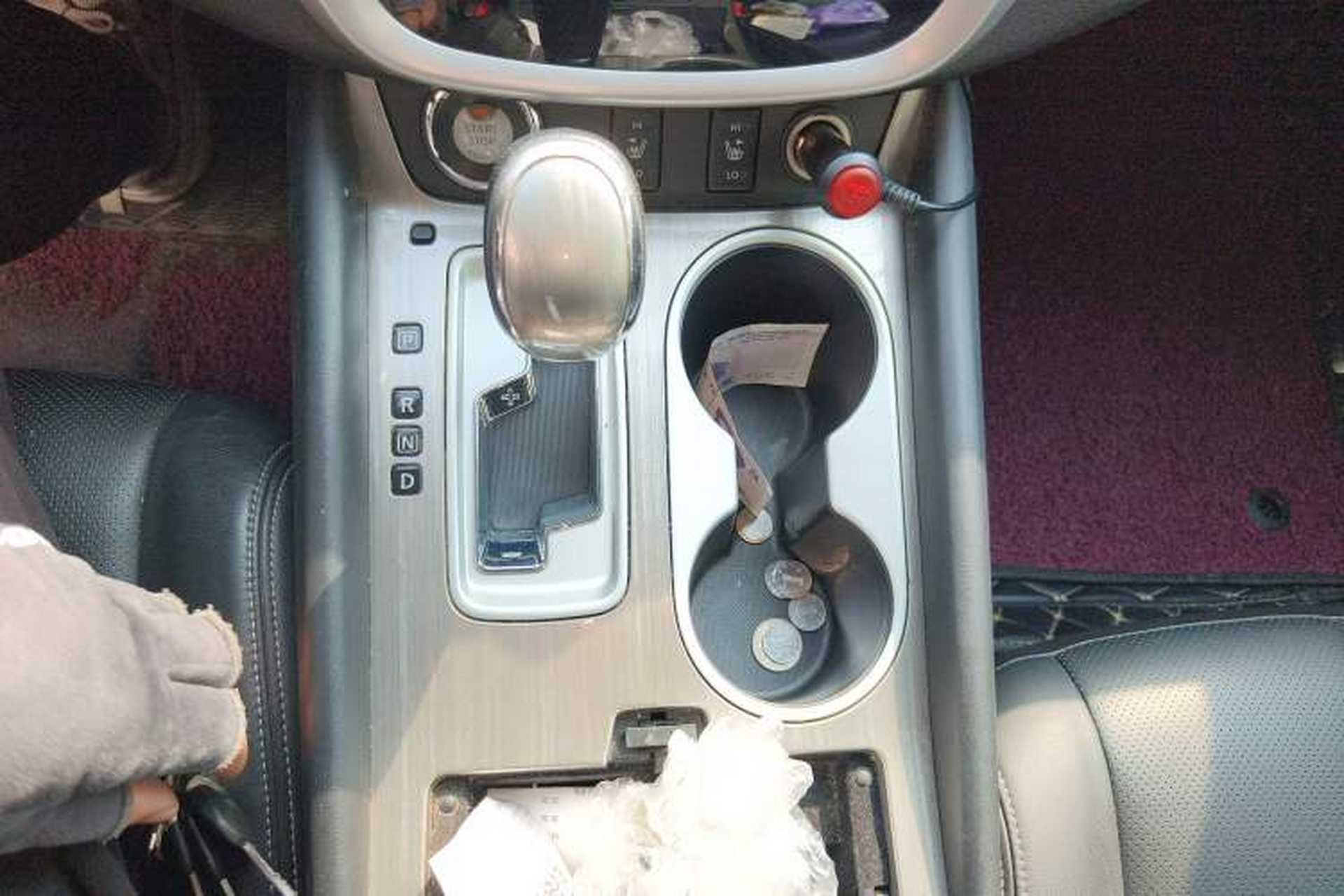Used Nissan Murano 2015 2.5L XL Two-Wheel Drive Smart Edition Gear Lever