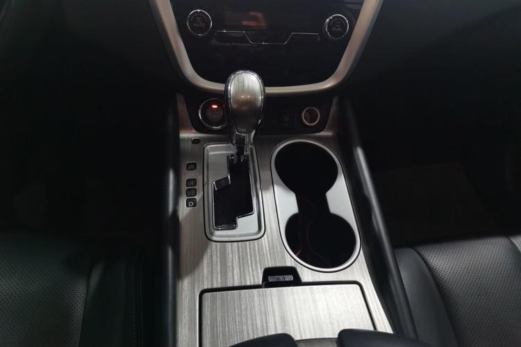 Used Nissan Murano 2015 2.5L XL Two-Wheel Drive Smart Edition Gear Lever