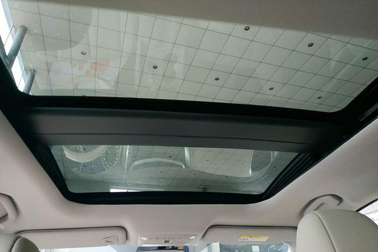 Used Nissan Murano 2015 2.5L XL Two-Wheel Drive Smart Edition Headliner