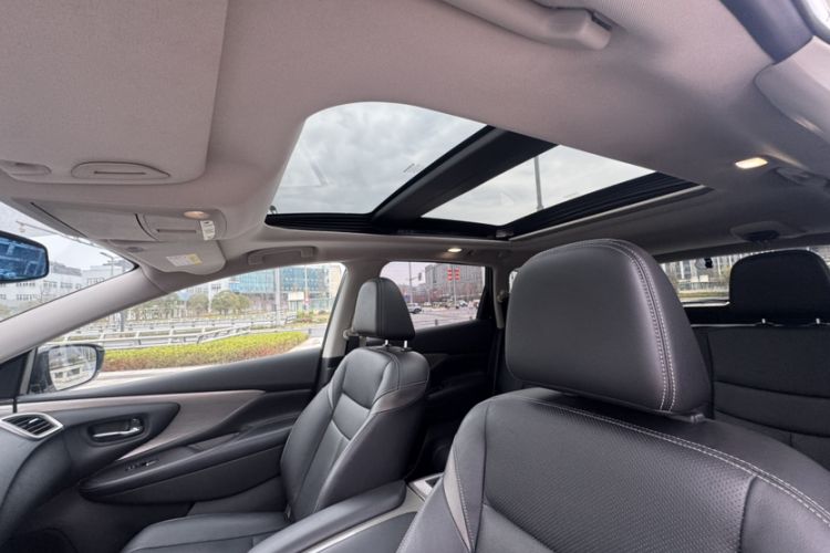 Used Nissan Murano 2015 2.5L XL Two-Wheel Drive Smart Edition Headliner