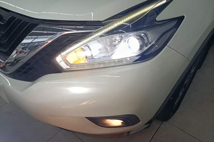 Used Nissan Murano 2015 2.5L XE Two-Wheel-Drive Elite Edition Left Front Headlight