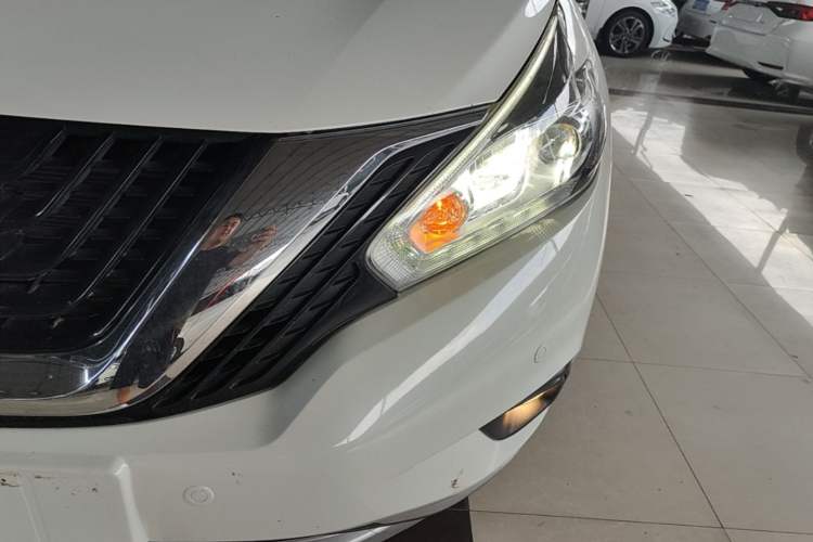 Used Nissan Murano 2015 2.5L XL Two-Wheel Drive Smart Edition Left Front Headlight