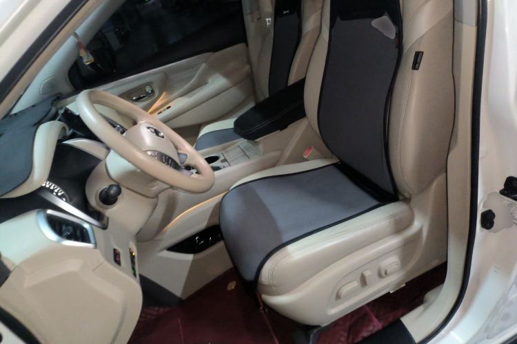 Used Nissan Murano 2015 2.5L XV RES Plus Two-Wheel-Drive Touring Edition Left Front Seat