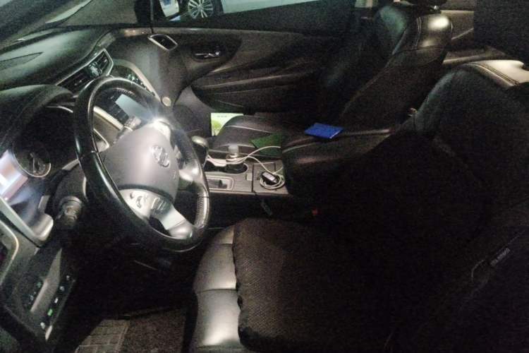 Used Nissan Murano 2015 2.5 S/C HEV XL Two-Wheel Drive Hybrid Luxury Edition Left Front Seat
