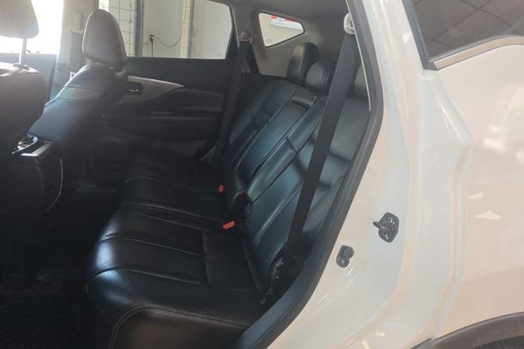 Used Nissan Murano 2015 2.5L XL NAVI Two-Wheel Drive Smart Edition Left Rear Seat