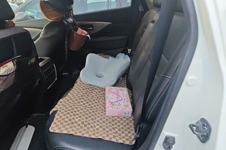 Used Nissan Murano 2015 2.5L XL Two-Wheel Drive Smart Edition Left Rear Seat