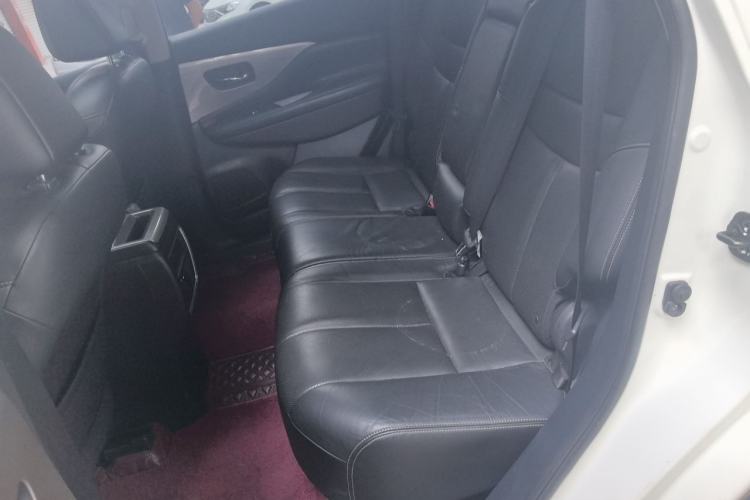 Used Nissan Murano 2015 2.5L XL Two-Wheel Drive Smart Edition Left Rear Seat