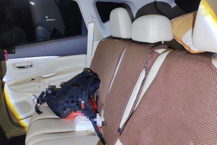 Used Nissan Murano 2015 2.5L XV RES Plus Two-Wheel-Drive Touring Edition Left Rear Seat