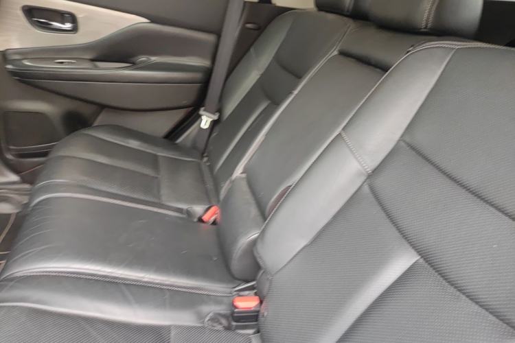 Used Nissan Murano 2015 2.5L XL Two-Wheel Drive Smart Edition Left Rear Seat