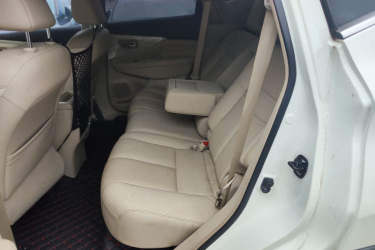 Used Nissan Murano 2015 2.5L XL Two-Wheel Drive Smart Edition Left Rear Seat