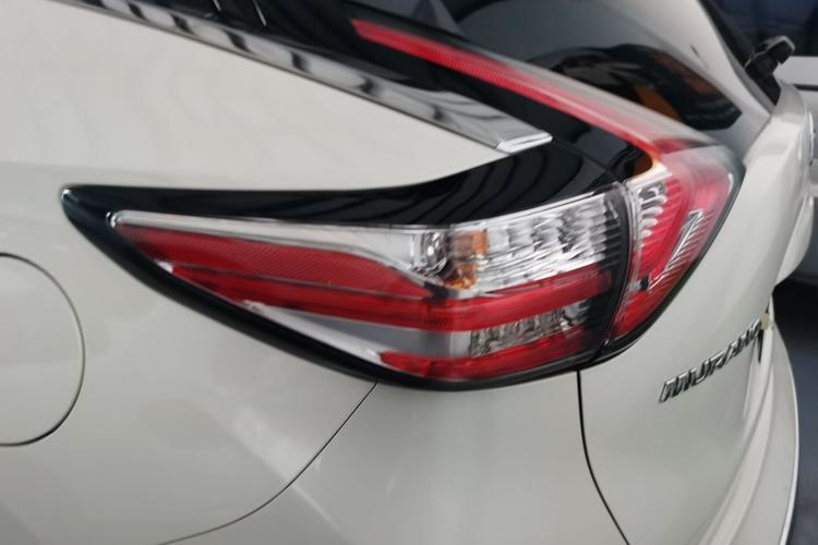 Used Nissan Murano 2015 2.5L XL Two-Wheel Drive Smart Edition Left Rear Taillight