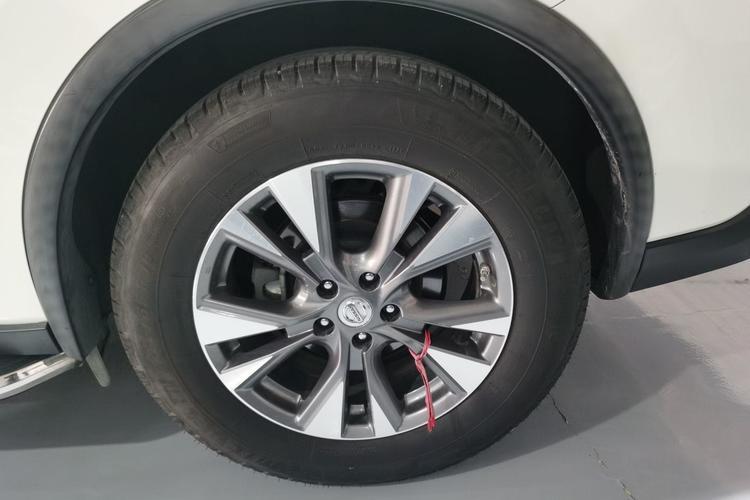 Used Nissan Murano 2015 2.5L XL Two-Wheel Drive Smart Edition Left Rear Wheel Hub