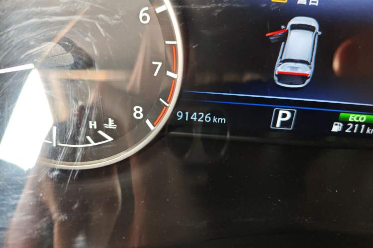 Used Nissan Murano 2015 2.5L XL NAVI Two-Wheel Drive Smart Edition Odometer Close Up