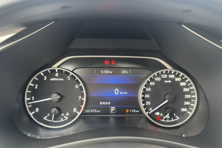 Used Nissan Murano 2015 2.5L XL Two-Wheel Drive Smart Edition Odometer Close Up