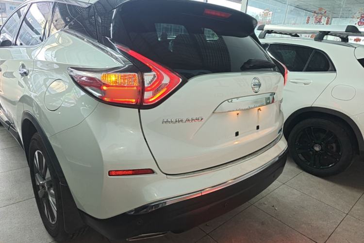Used Nissan Murano 2015 2.5L XE Two-Wheel-Drive Elite Edition Rear