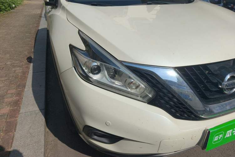 Used Nissan Murano 2015 2.5L XL Two-Wheel Drive Smart Edition Right Front Headlight