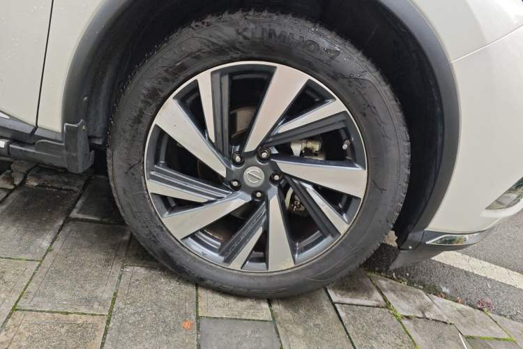 Used Nissan Murano 2015 2.5 S/C HEV XV Four-Wheel Drive Hybrid Flagship Edition Right Front Wheel Hub