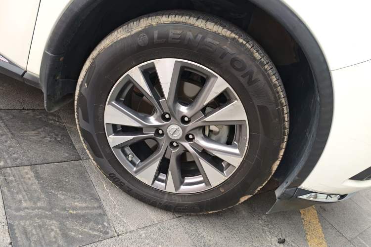Used Nissan Murano 2015 2.5L XL NAVI Two-Wheel Drive Smart Edition Right Front Wheel Hub