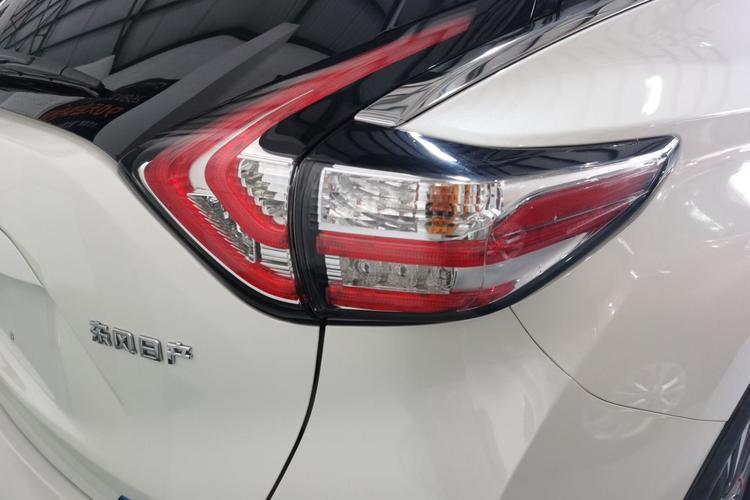 Used Nissan Murano 2015 2.5L XL Two-Wheel Drive Smart Edition Right Rear Taillight