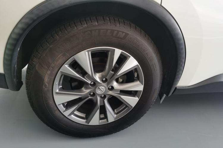 Used Nissan Murano 2015 2.5L XL Two-Wheel Drive Smart Edition Right Rear Wheel Hub