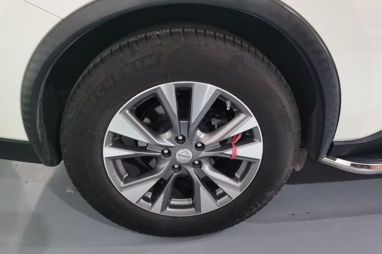 Used Nissan Murano 2015 2.5L XL Two-Wheel Drive Smart Edition Right Rear Wheel Hub