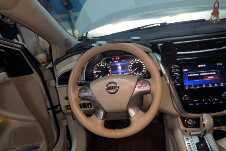 Used Nissan Murano 2015 2.5L XV RES Plus Two-Wheel-Drive Touring Edition Steering Wheel