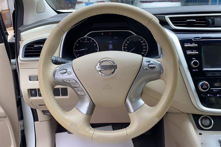 Used Nissan Murano 2015 2.5L XL Two-Wheel Drive Smart Edition Steering Wheel