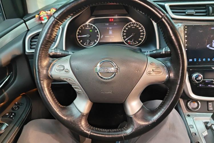 Used Nissan Murano 2015 2.5L XL Two-Wheel Drive Smart Edition Steering Wheel