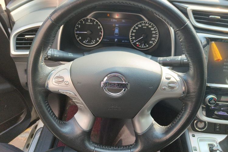 Used Nissan Murano 2015 2.5L XL Two-Wheel Drive Smart Edition Steering Wheel