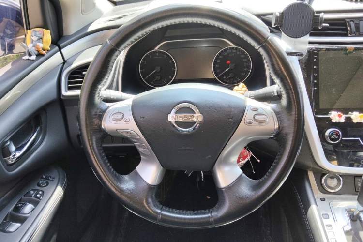Used Nissan Murano 2015 2.5L XL Two-Wheel Drive Smart Edition Steering Wheel