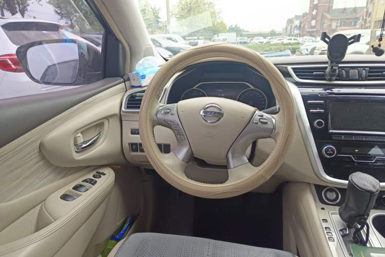 Used Nissan Murano 2015 2.5L XL Two-Wheel Drive Smart Edition Steering Wheel