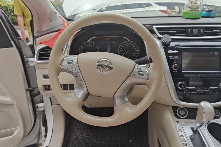 Used Nissan Murano 2015 2.5L XL Two-Wheel Drive Smart Edition Steering Wheel