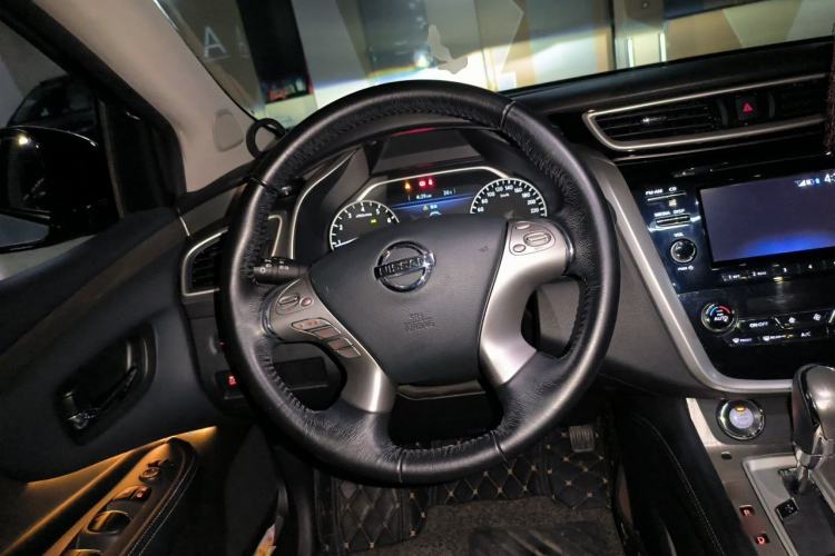 Used Nissan Murano 2015 2.5L XL Two-Wheel Drive Smart Edition Steering Wheel