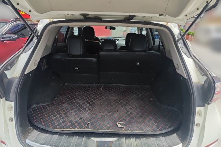 Used Nissan Murano 2015 2.5L XL Two-Wheel Drive Smart Edition Trunk