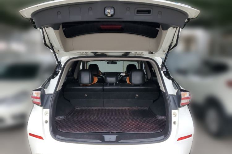 Used Nissan Murano 2015 2.5L XL Two-Wheel Drive Smart Edition Trunk