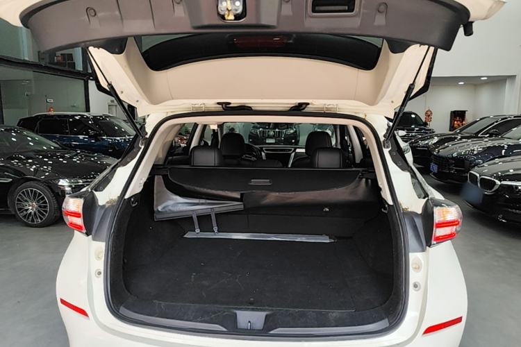 Used Nissan Murano 2015 2.5L XL Two-Wheel Drive Smart Edition Trunk