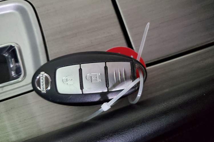 Used Nissan Murano 2015 2.5L XL Two-Wheel Drive Smart Edition Vehicle Key